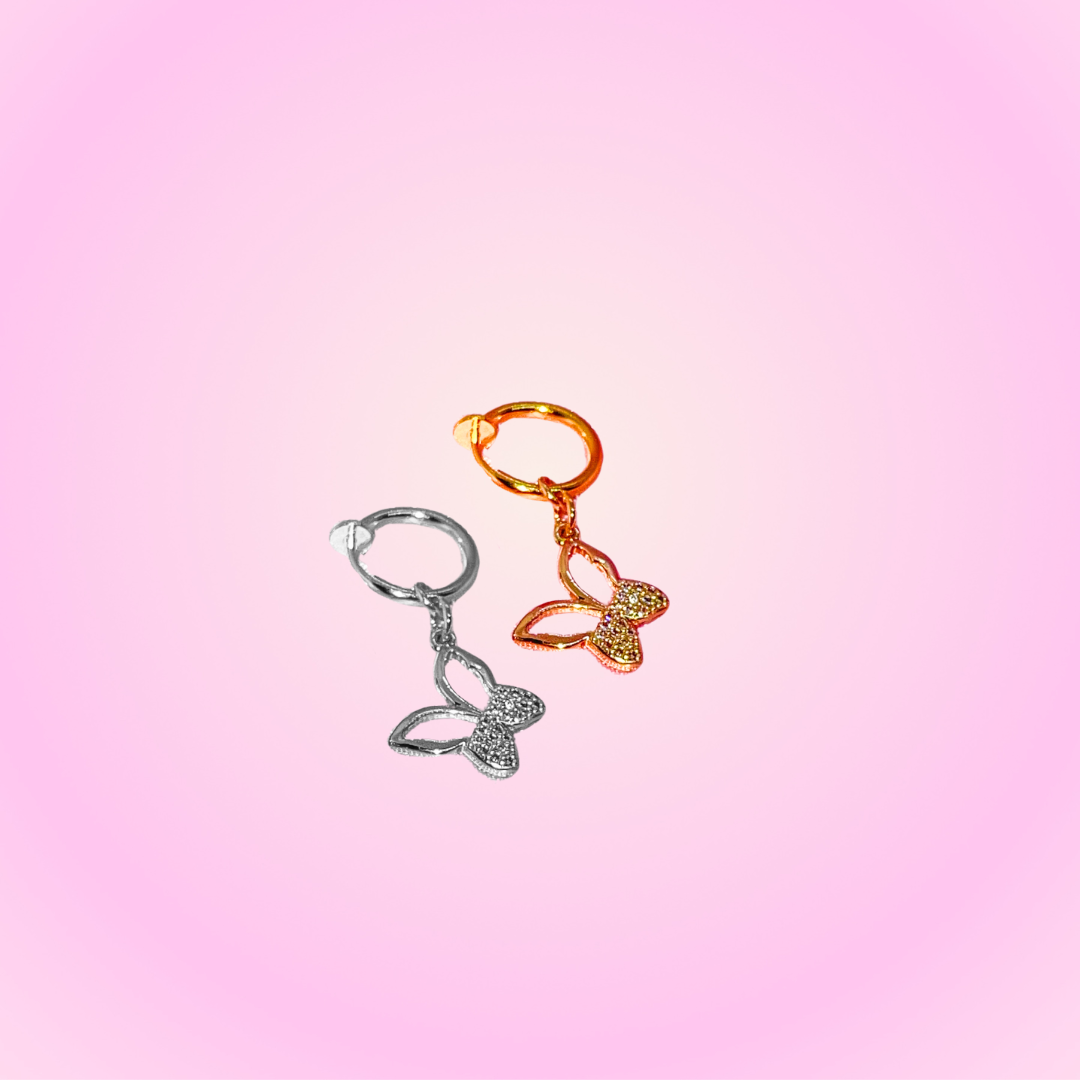 Fausse reine du piercing au ventre