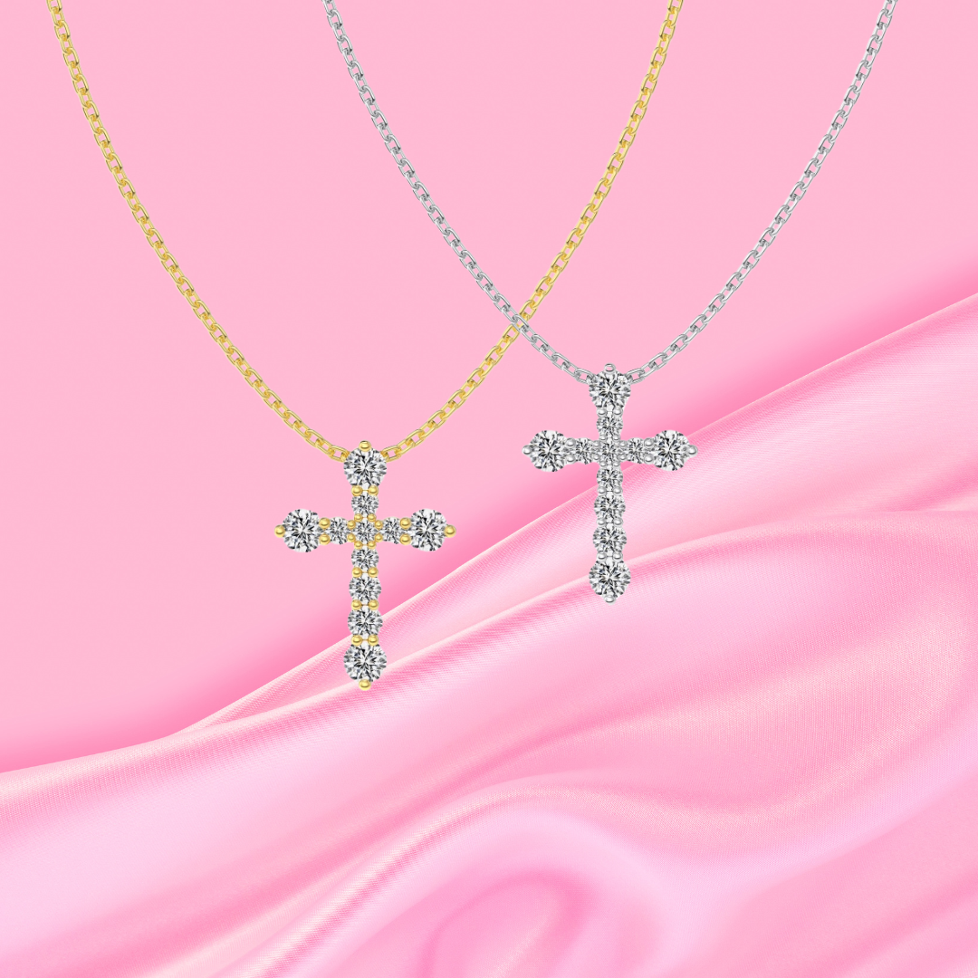 Privé Croix Necklace