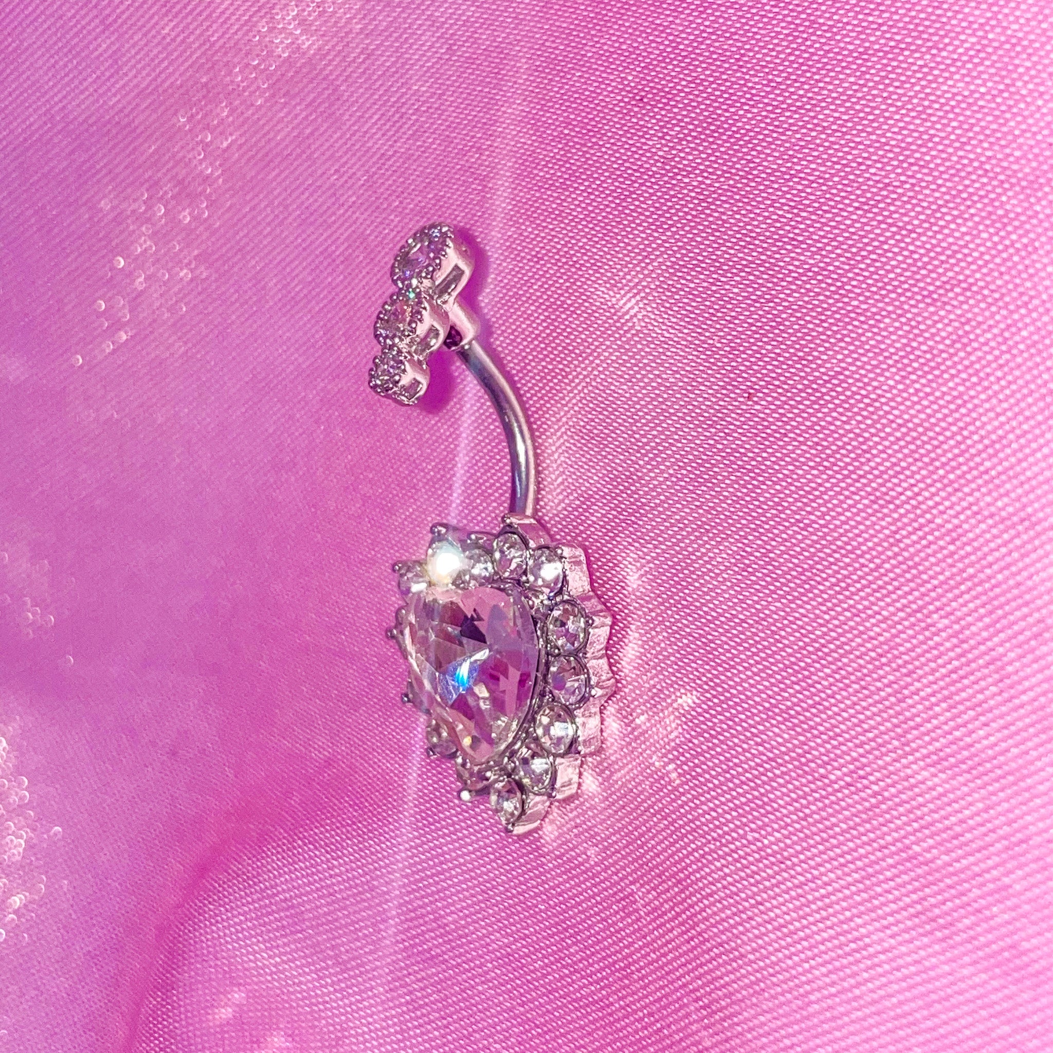 Belly Crush Piercing