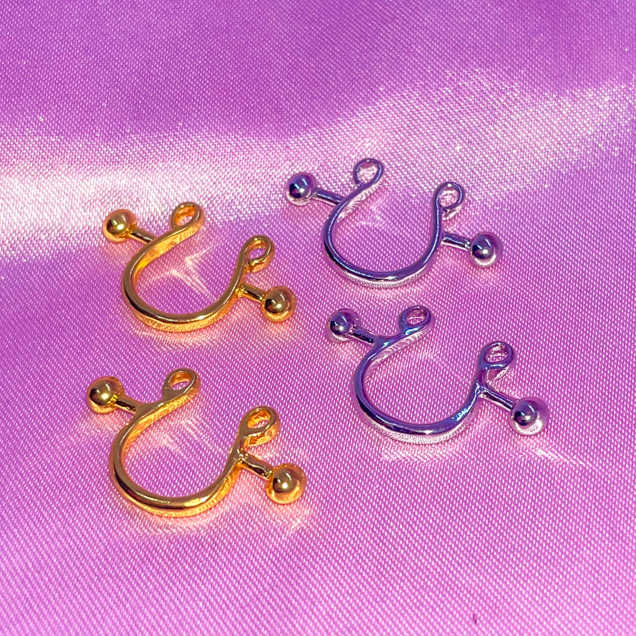 Fake Piercing Boobie