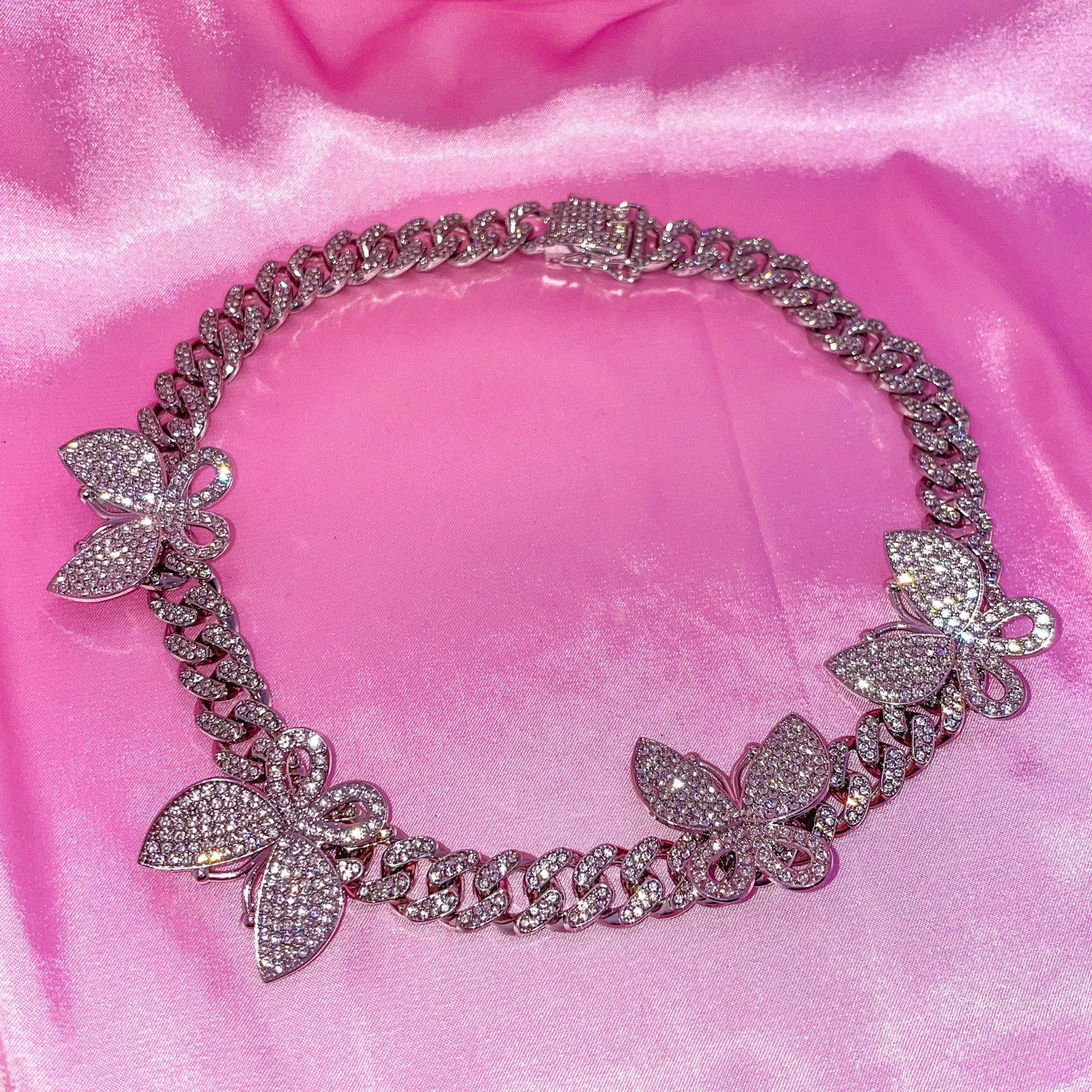 Diamonds on me Chain