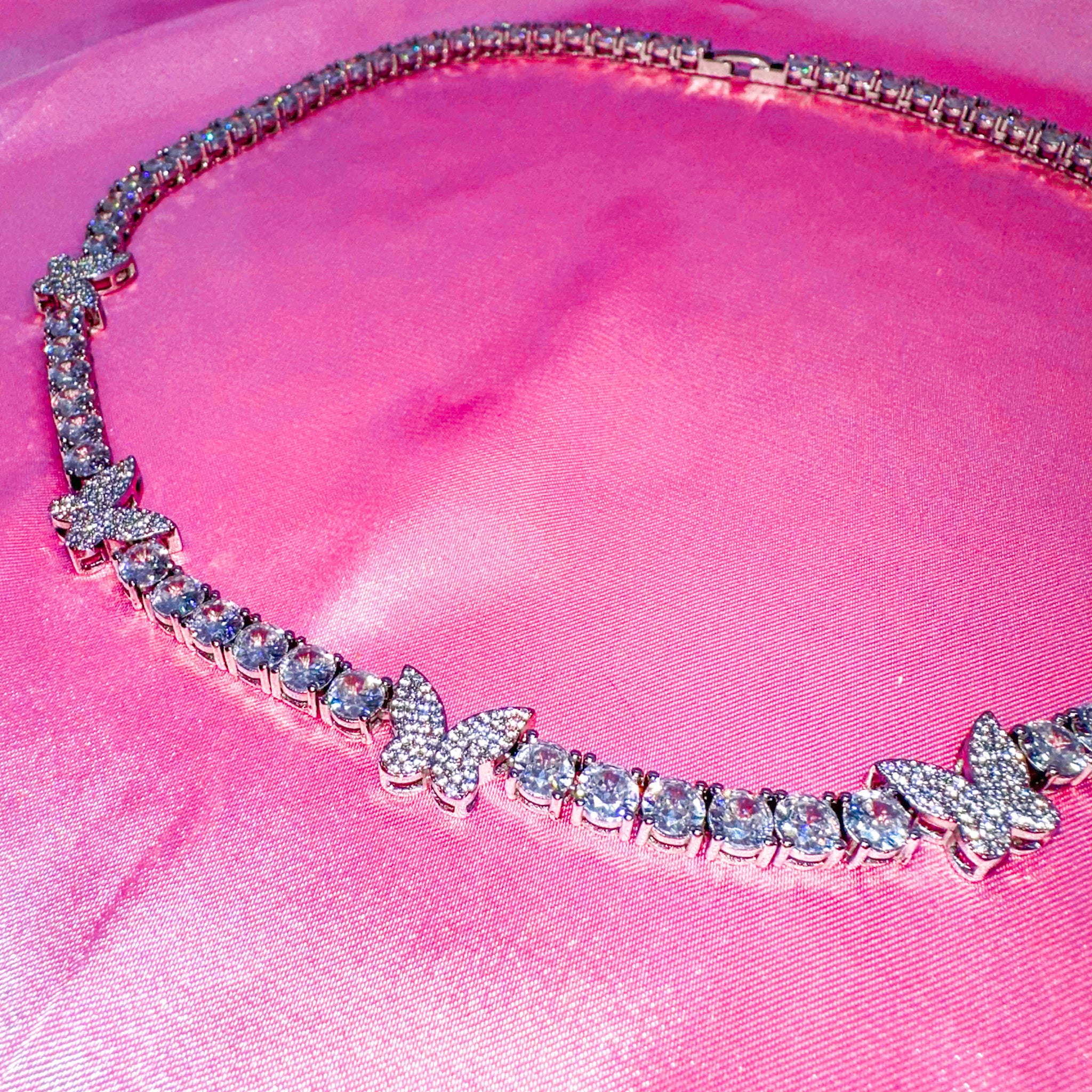 Collier pailleté