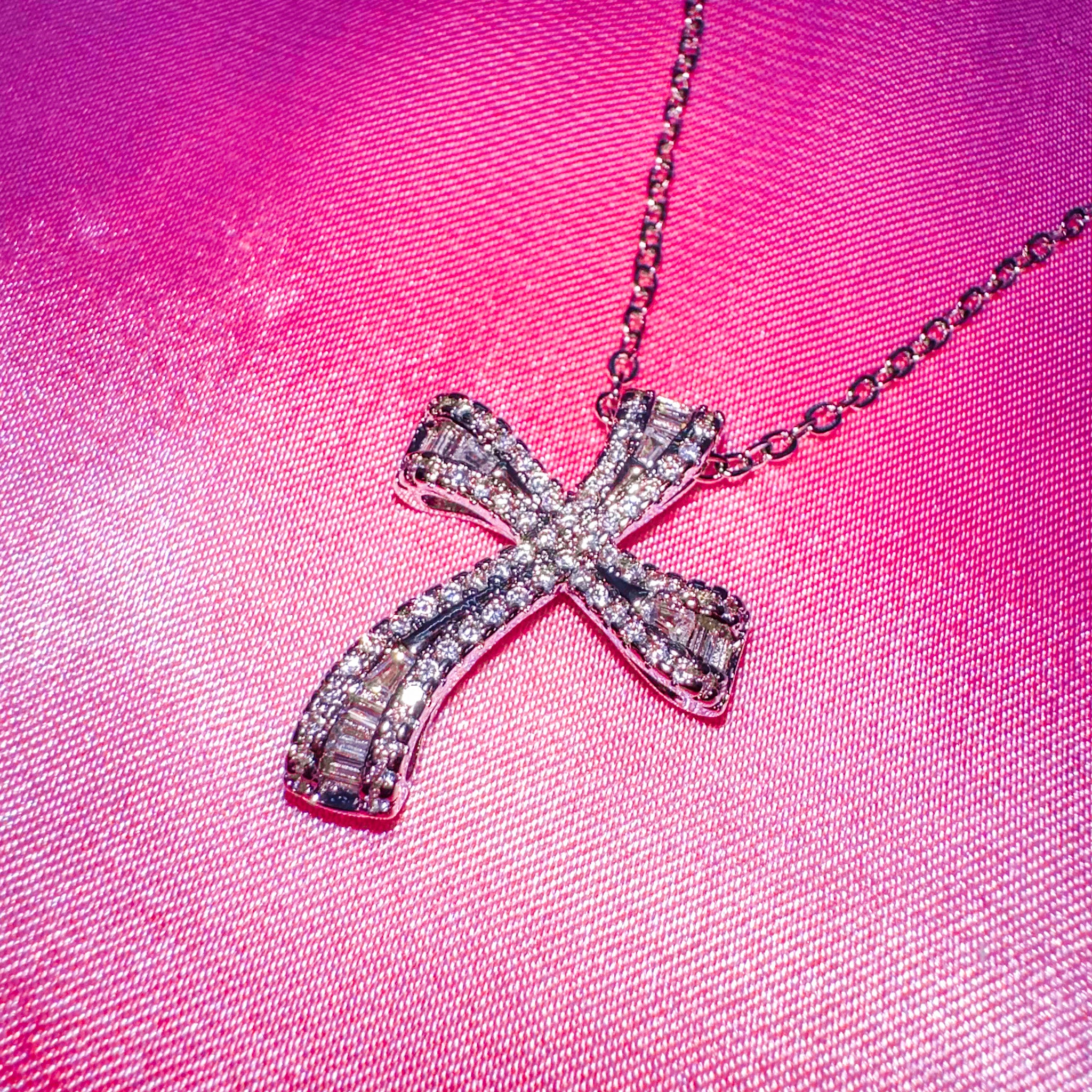 925 Oasis Cross Necklace
