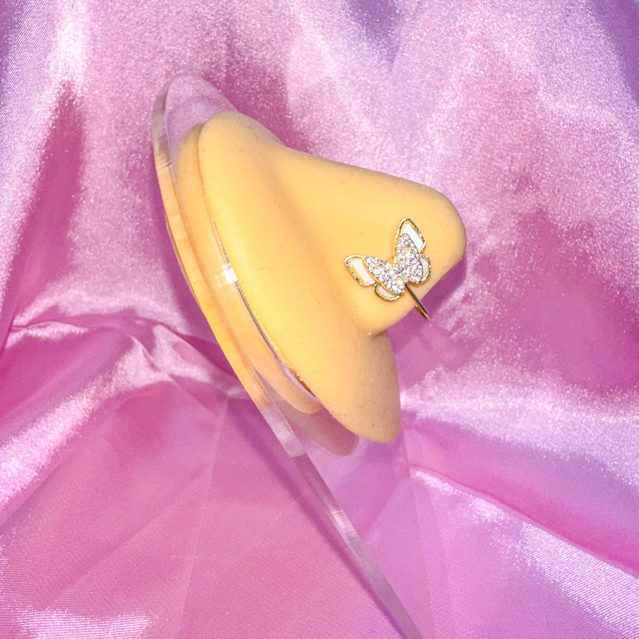 Faux Piercing Nez Papillon