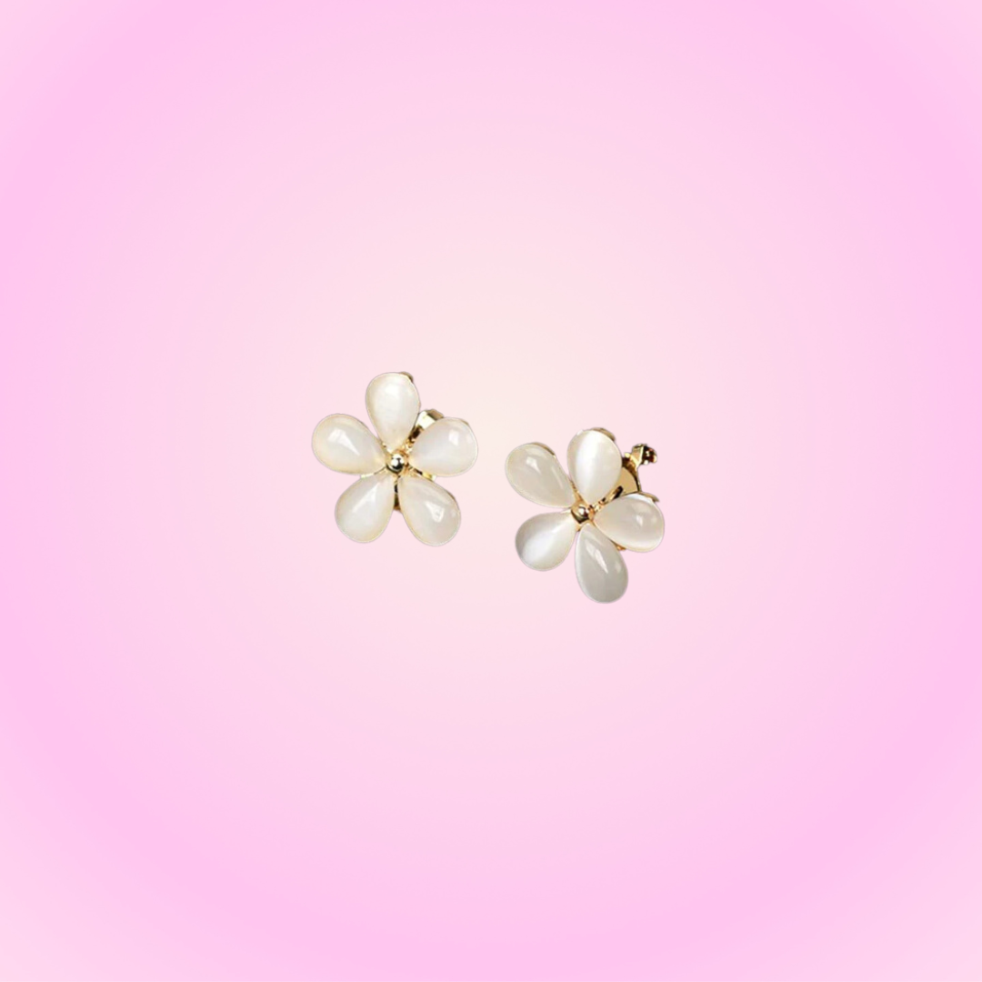 Clip Earrings Bloom