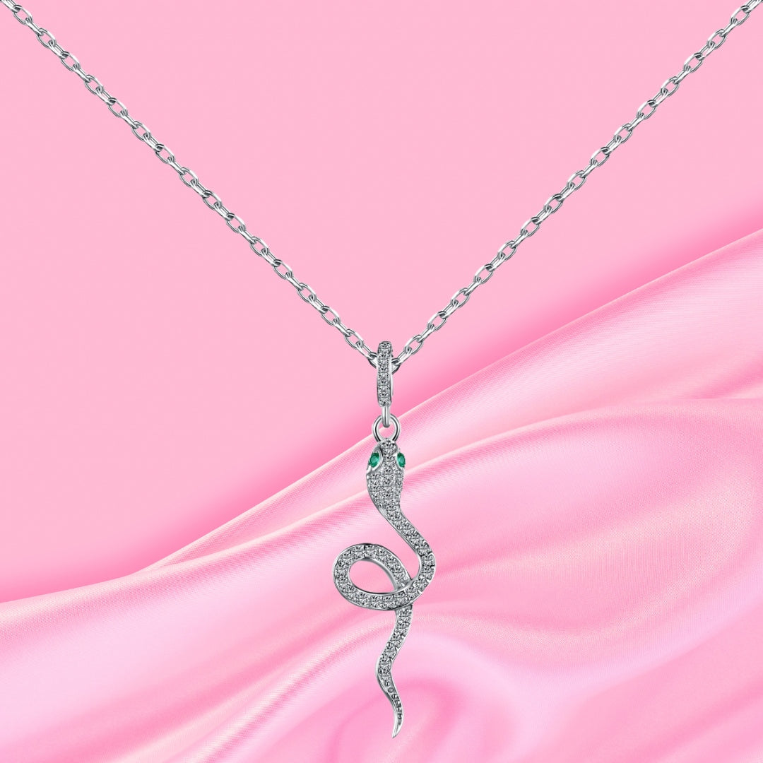 Privé Royal Serpent Necklace