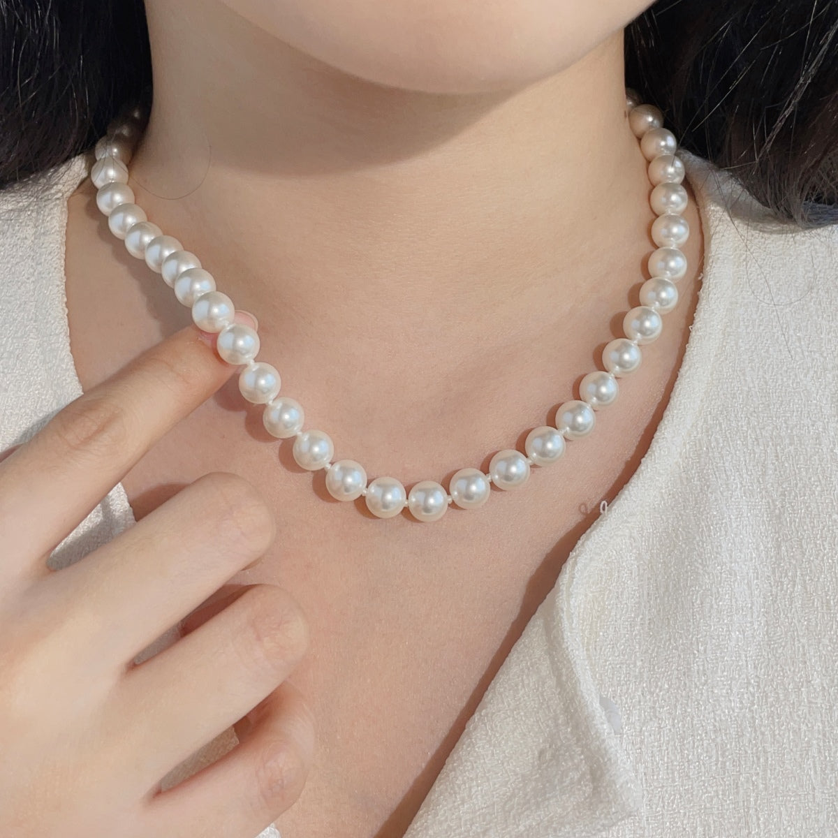 Privé Pearl Necklace